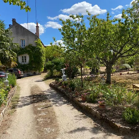 Konukevi Des Perrieres