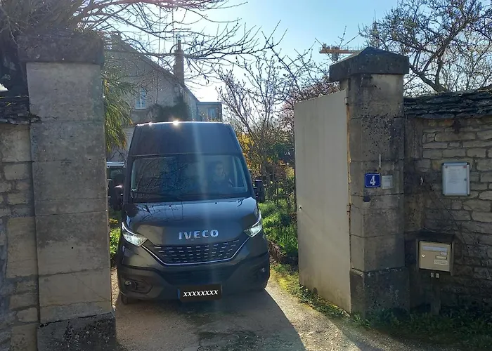 ゲストハウス Des Perrieres